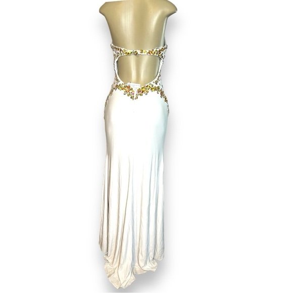 White Dress - Picture 7 of 9